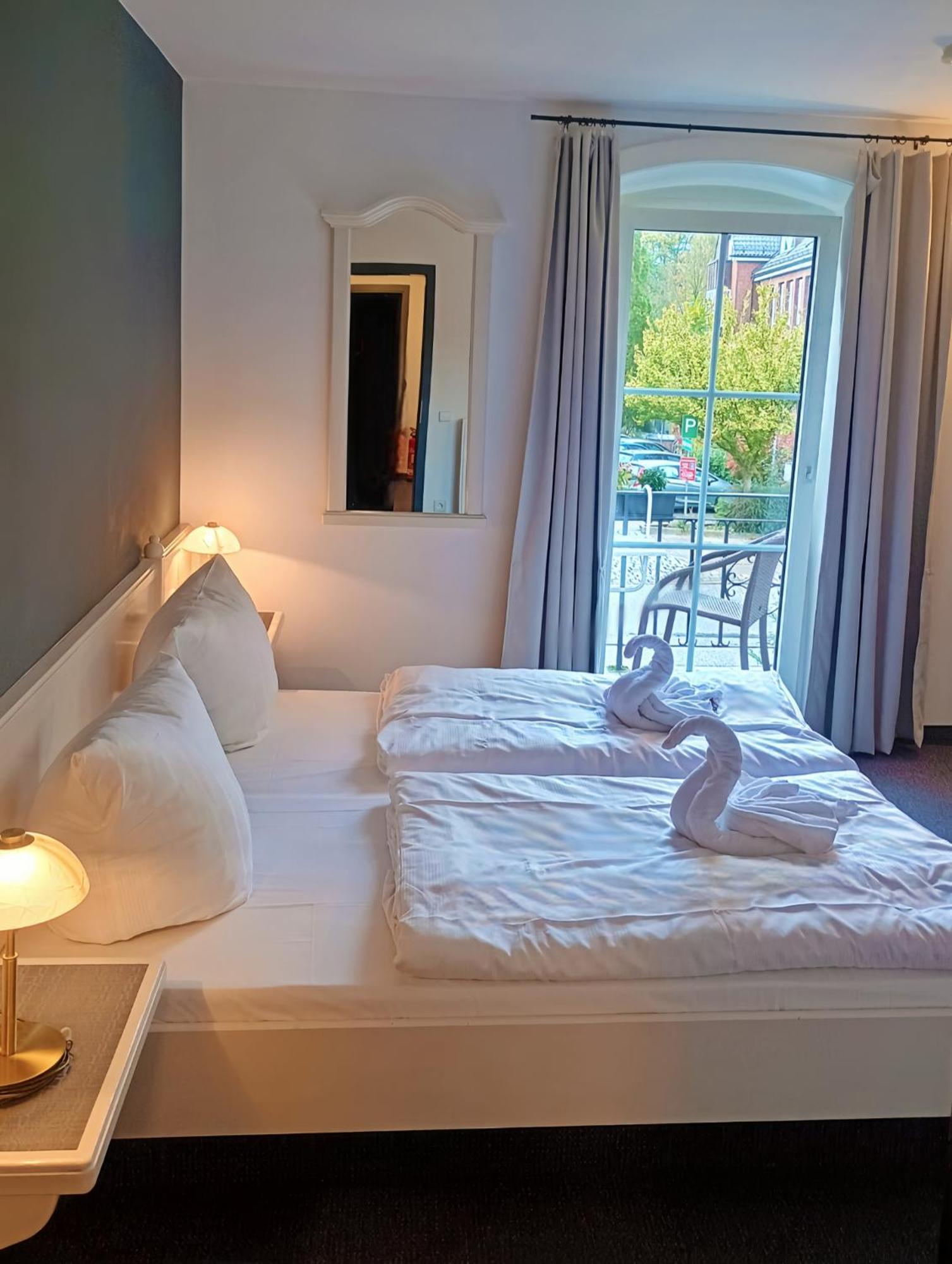Excellent Hotel 함브루크 외부 사진